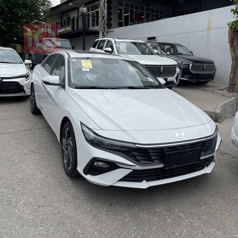 هیوندای ئەلەنترا